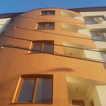 ブカレストApartament Verandaアパートメント エクステリア 写真