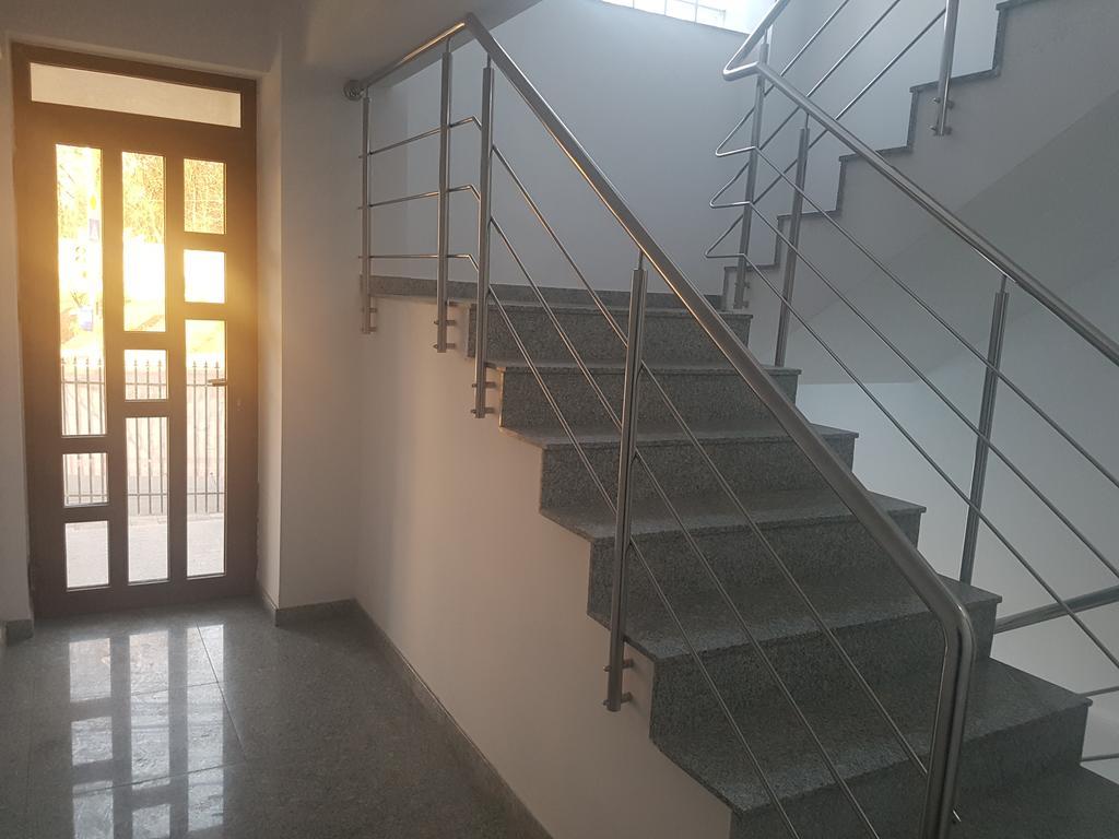 ブカレストApartament Verandaアパートメント エクステリア 写真