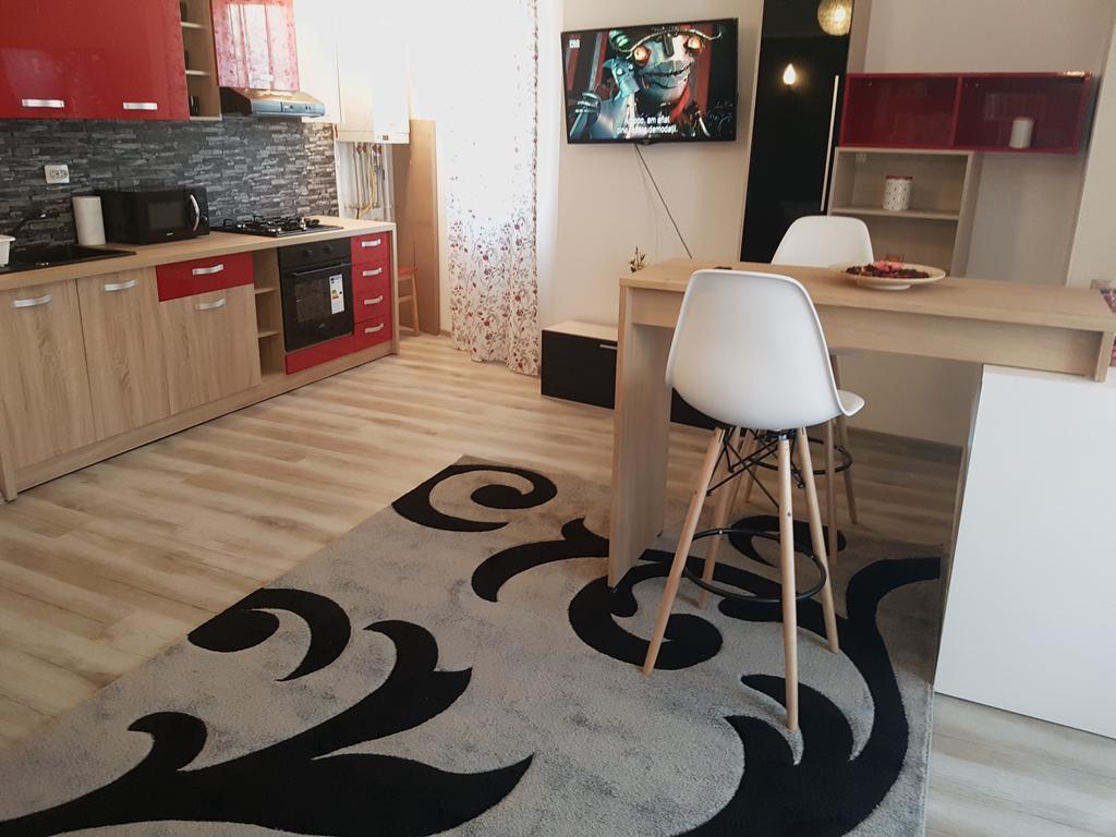ブカレストApartament Verandaアパートメント エクステリア 写真