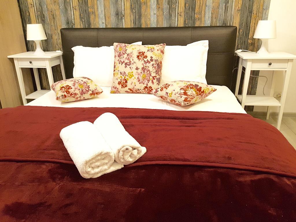 ブカレストApartament Verandaアパートメント エクステリア 写真