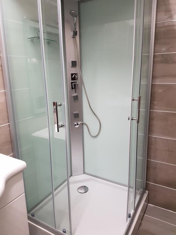 ブカレストApartament Verandaアパートメント エクステリア 写真